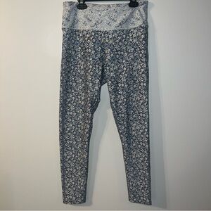 Summersalt The Do-It-All High Rise Crop Leggings Powder Blue Bloom Print Size 10